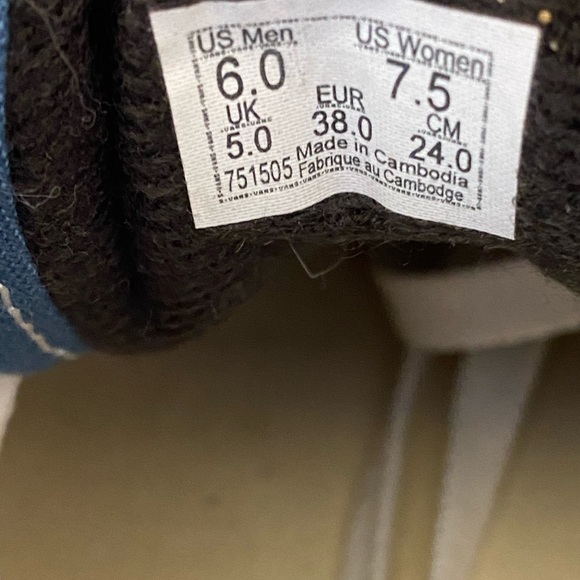 Old Skool Vans - Picture 2 of 4